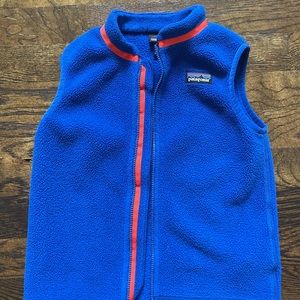 Patagonia kids fleece vest; size 5T
